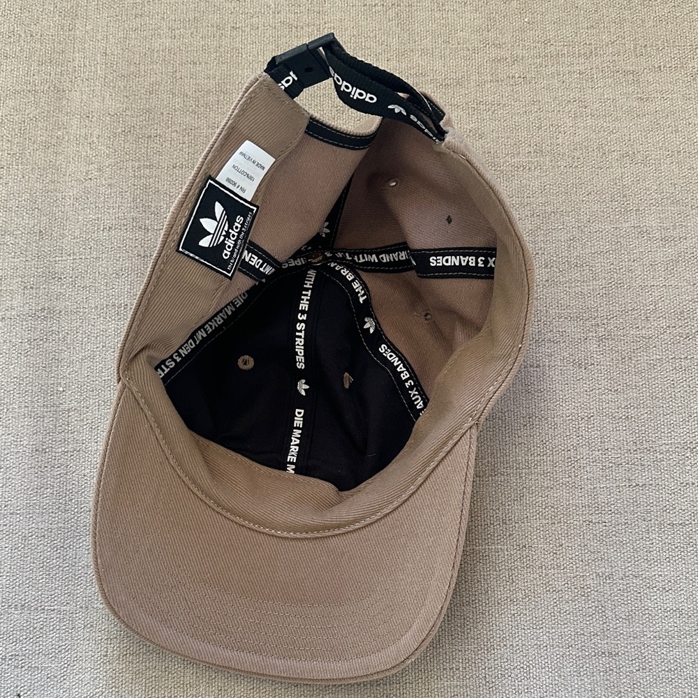 Adidas Classic Tan Cap - Picture 3 of 4